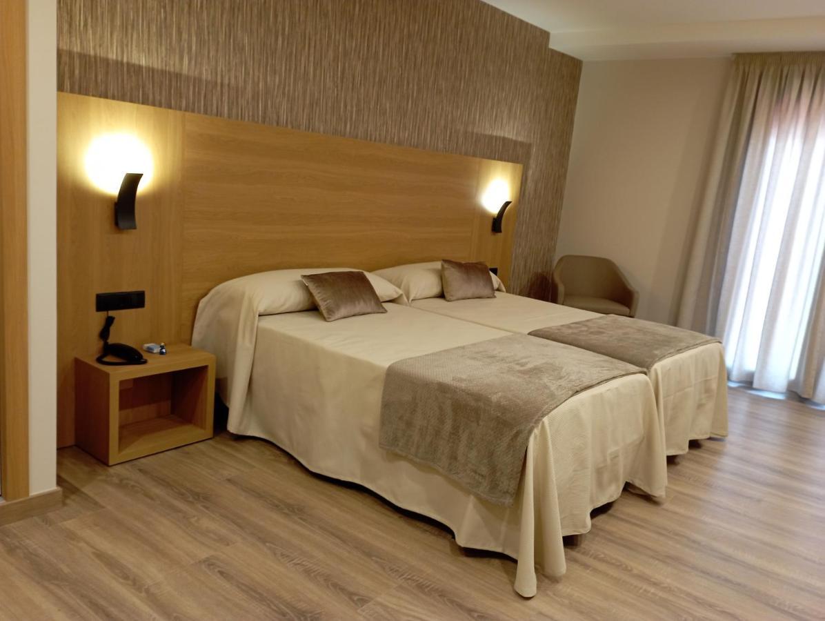 Hotel Praza Camelias à Sarria Extérieur photo