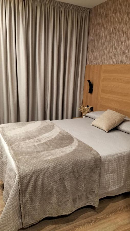 Hotel Praza Camelias à Sarria Extérieur photo